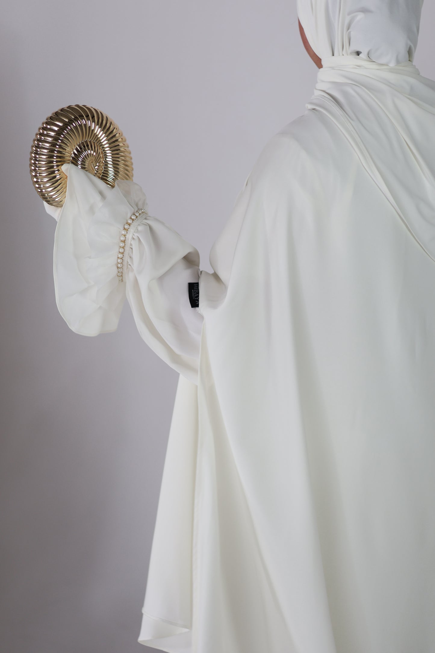 Satin Cape [PRE-ORDER]